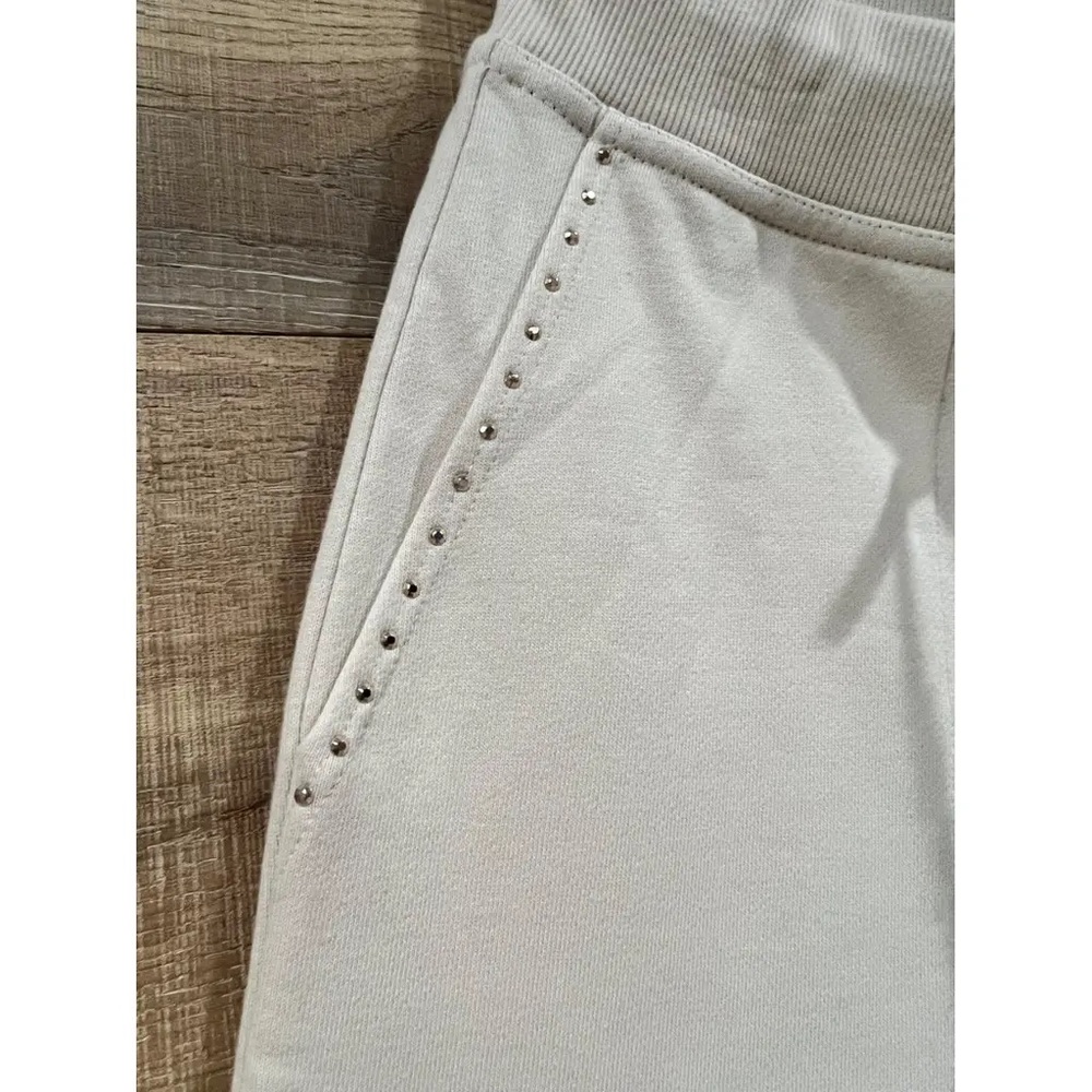 TROUSERS
St John - Picture 9 of 9